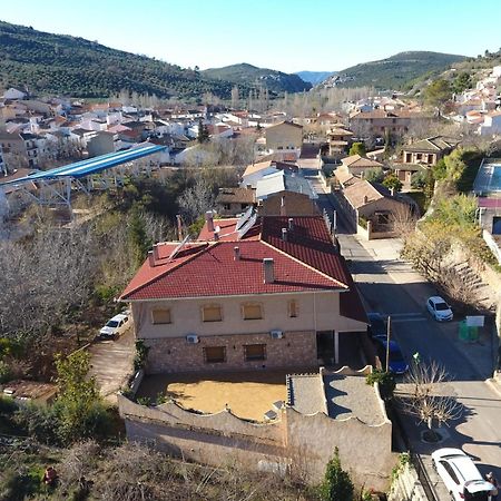 Готель Complejo Ribera De Salobre Екстер'єр фото
